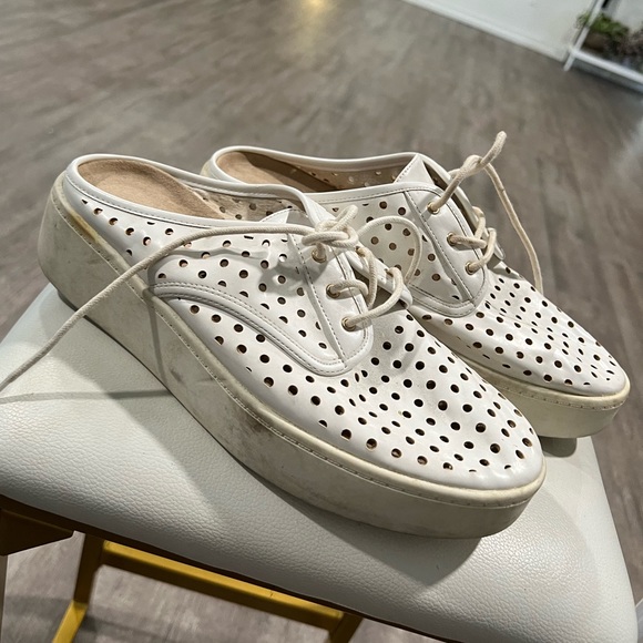 LAST PRICE🍒🤍 ANNE KLEIN iFLEX Tricia sneakers ✨ - Picture 11 of 14